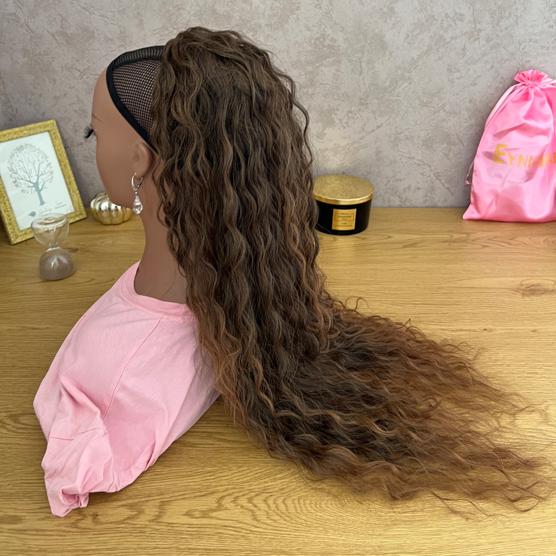 Rep za kosu - Ombre smedji, kovrdjavi 75cm - Prirodan izgled 1 Rep za kosu – Ombre smeđi – Kovrdžavi 75 cm – Umjetni rep | Eynna Hair Sarajevo